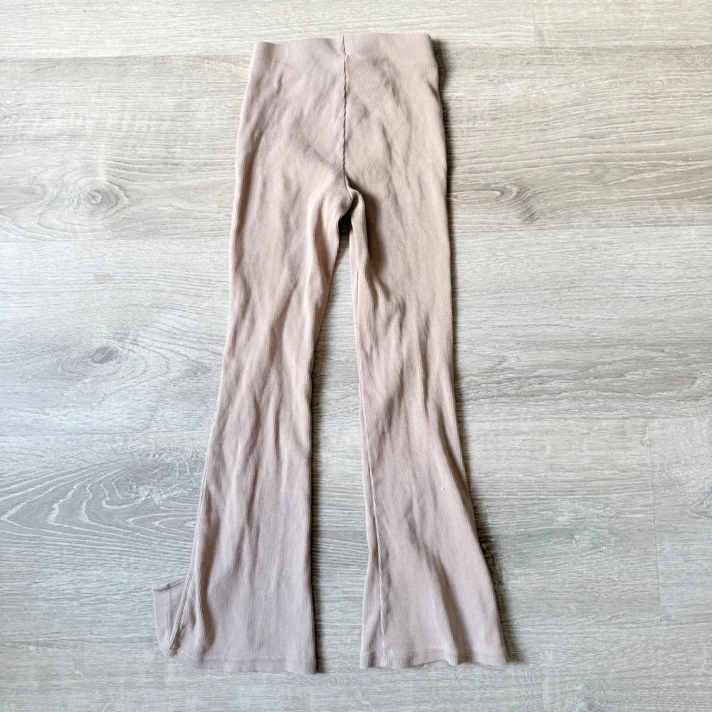 Zara Girls Ribbed Flare Leggings Tan Beige Slit Hem Pants Size 7 122cm